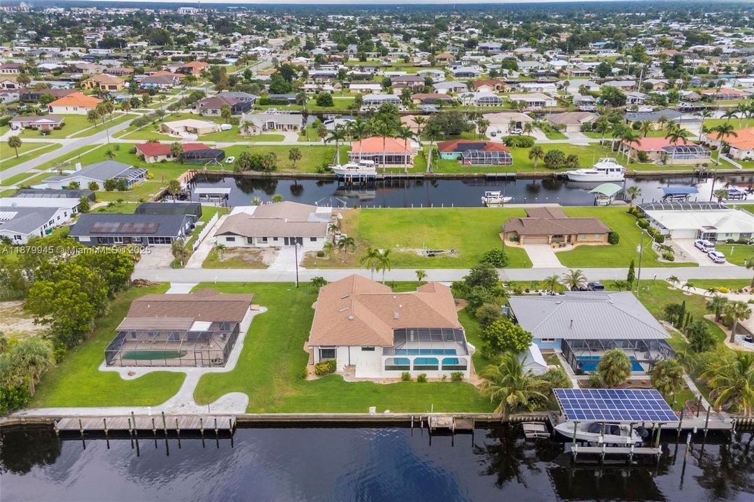 For Rent: $5,500 (4 beds, 3 baths, 2540 Square Feet)