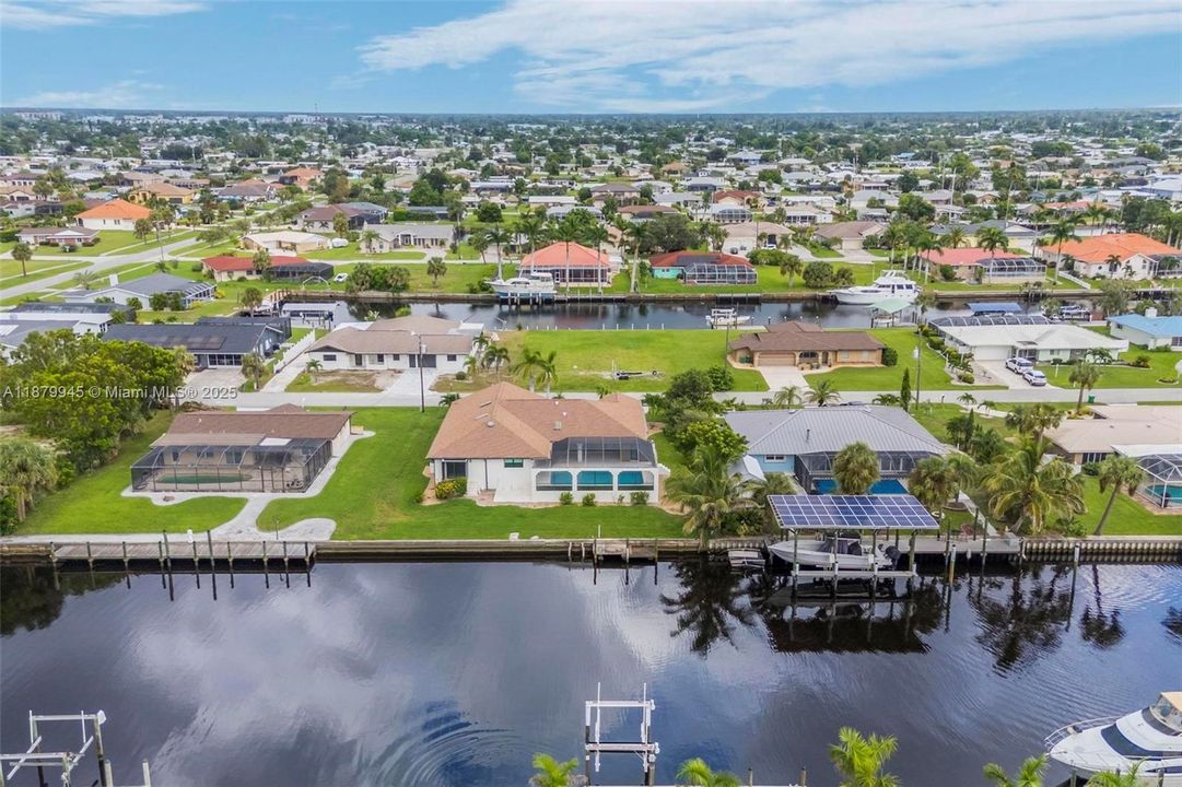 For Rent: $5,500 (4 beds, 3 baths, 2540 Square Feet)