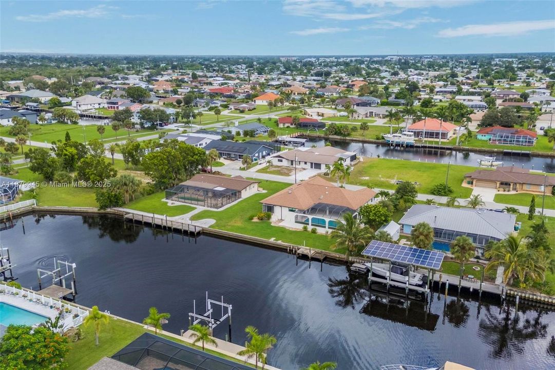 For Rent: $5,500 (4 beds, 3 baths, 2540 Square Feet)