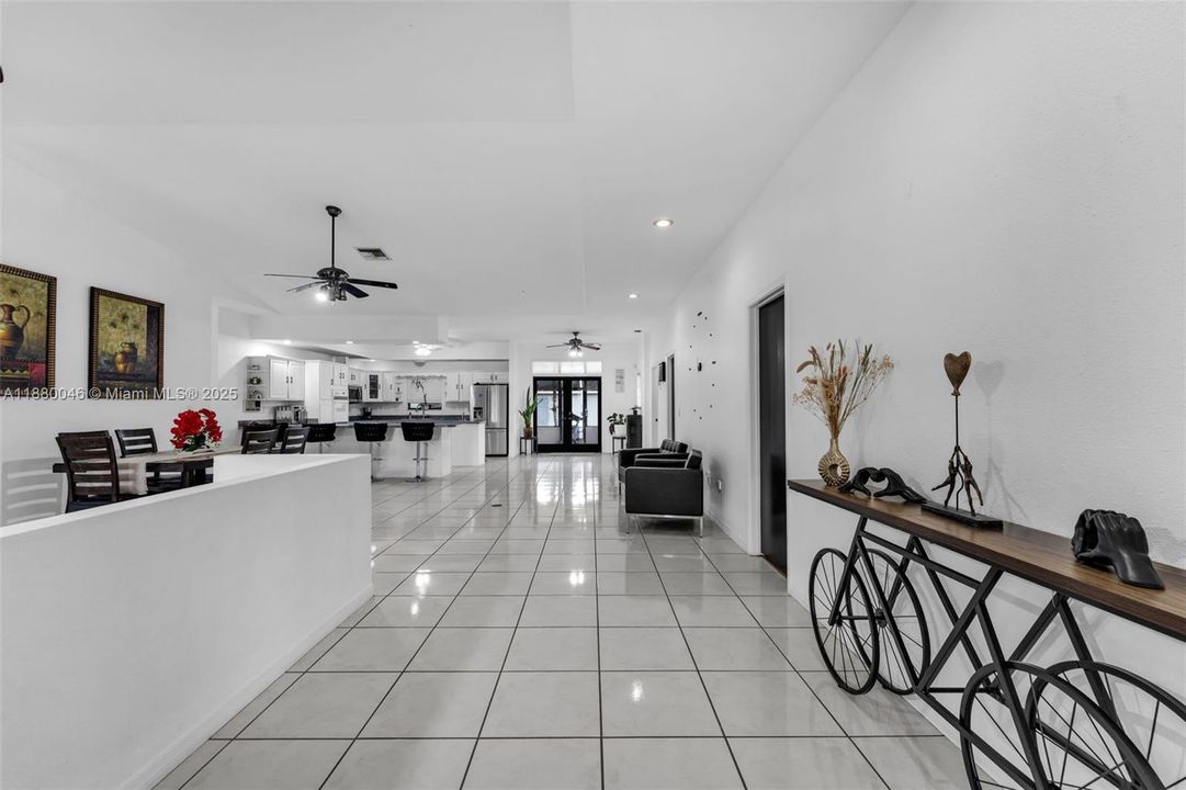 For Sale: $1,110,000 (6 beds, 4 baths, 3838 Square Feet)