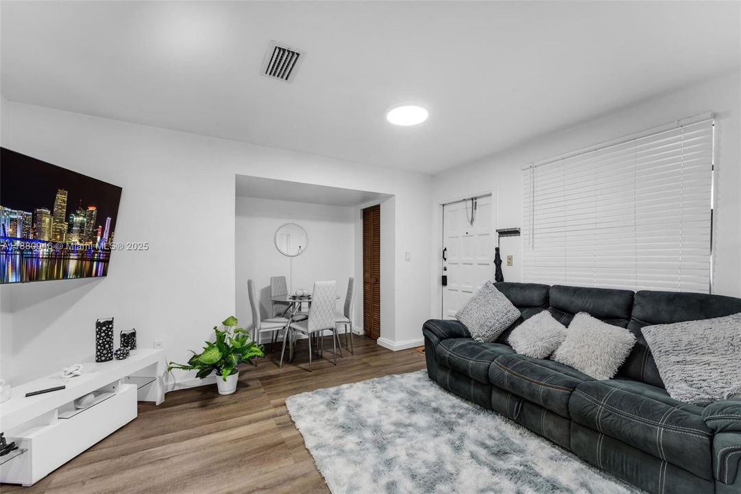 Guest House living room