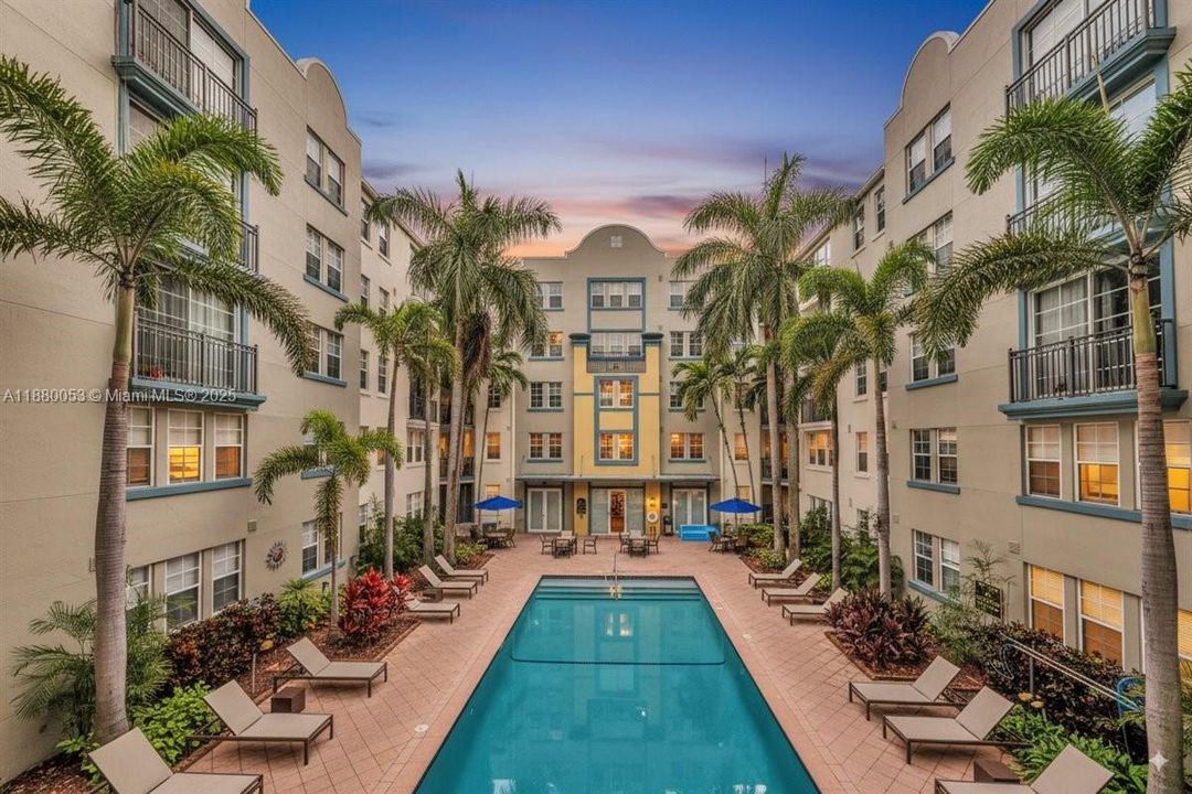 Activo con contrato: $340,000 (2 camas, 2 baños, 1240 Pies cuadrados)