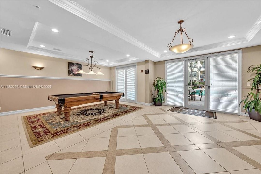 Activo con contrato: $340,000 (2 camas, 2 baños, 1240 Pies cuadrados)