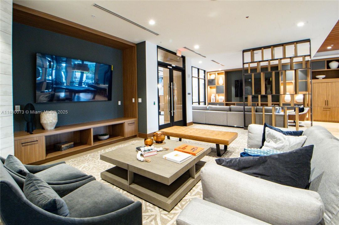 В аренду: $3,350 (3 спален, 3 ванн, 1398 Квадратных фут)