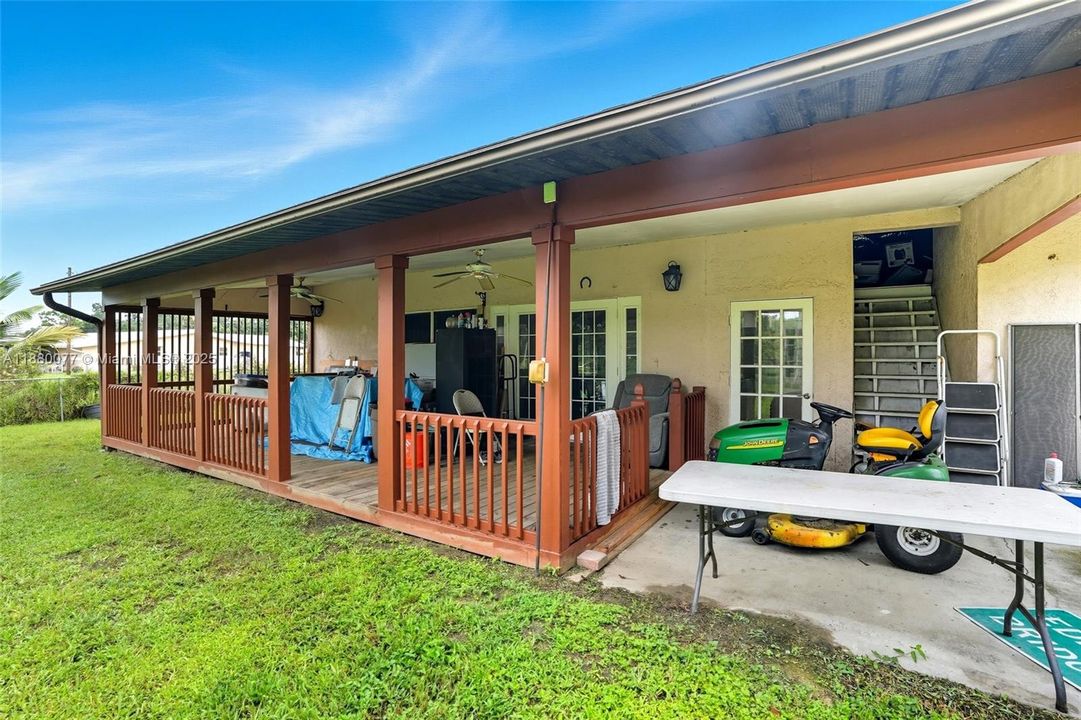 For Sale: $250,000 (3 beds, 2 baths, 1776 Square Feet)