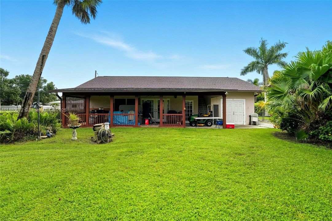 For Sale: $250,000 (3 beds, 2 baths, 1776 Square Feet)