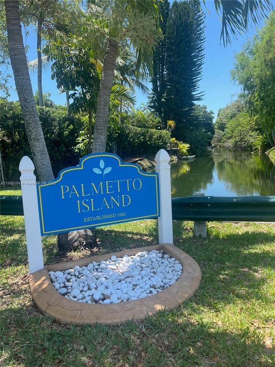 На продажу: $2,499,000 (5 спален, 4 ванн, 2961 Квадратных фут)