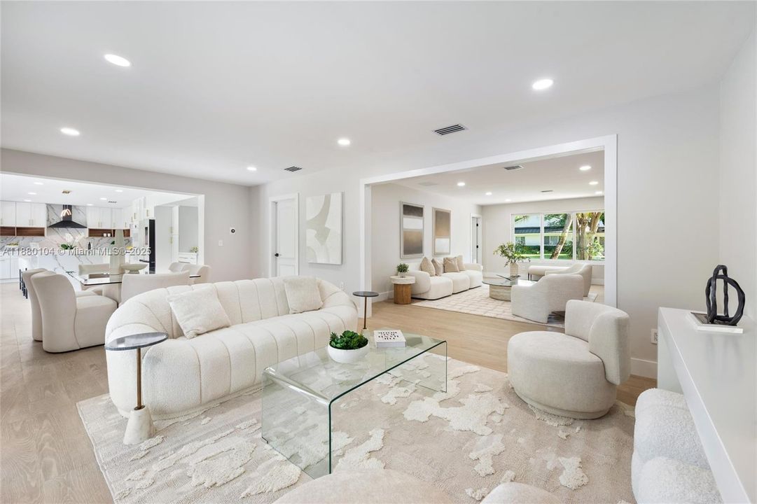 На продажу: $2,499,000 (5 спален, 4 ванн, 2961 Квадратных фут)