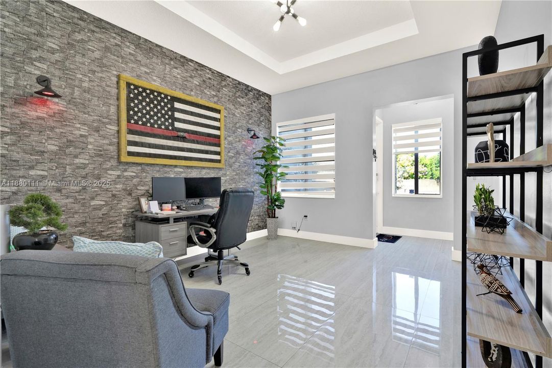 Vendido Recientemente: $539,900 (3 camas, 2 baños, 1979 Pies cuadrados)