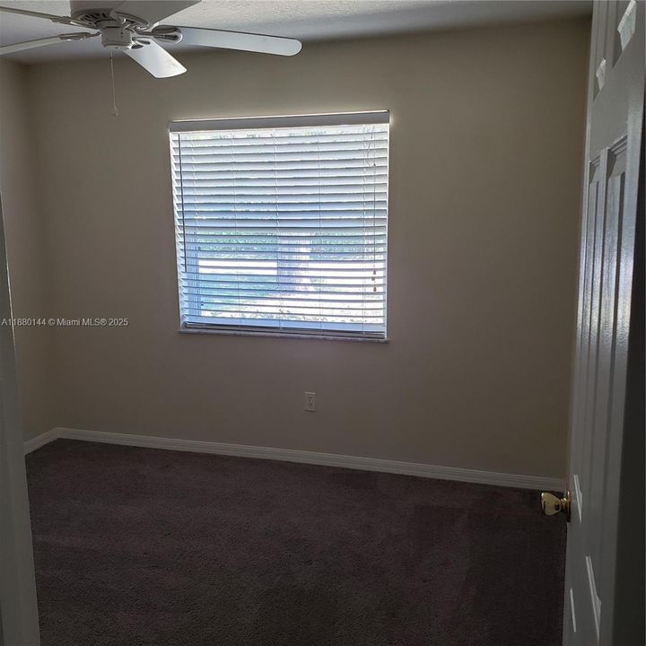 For Rent: $2,800 (3 beds, 2 baths, 1187 Square Feet)