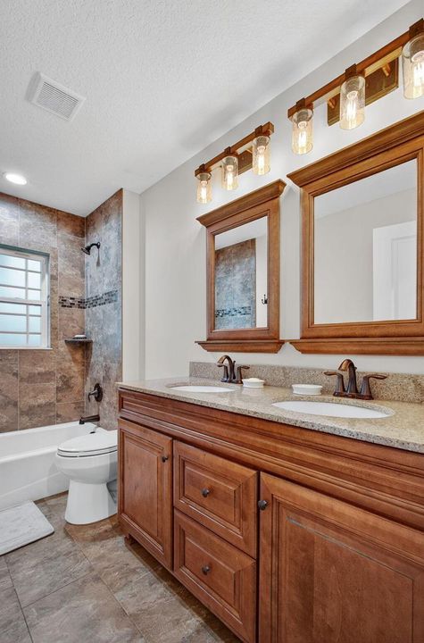 42-web-or-mls-045_5P1A0958