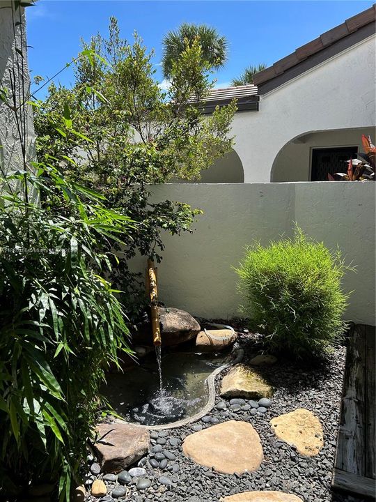 Recientemente alquilado: $2,200 (2 camas, 2 baños, 1262 Pies cuadrados)