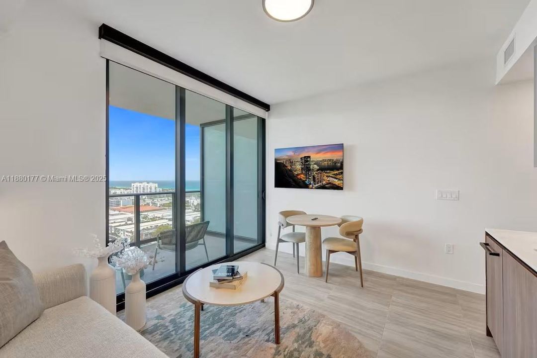 На продажу: $840,000 (1 спален, 1 ванн, 0 Квадратных фут)