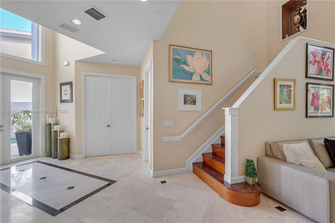 For Sale: $2,750,000 (5 beds, 4 baths, 3339 Square Feet)