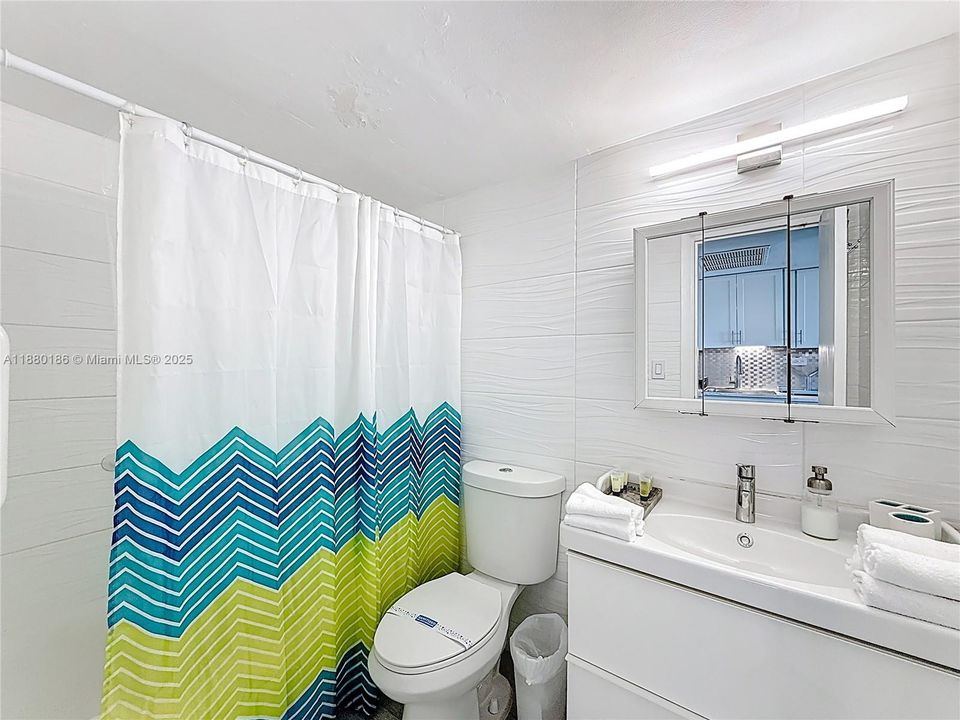 待售: $150,000 (0 贝兹, 1 浴室, 360 平方英尺)