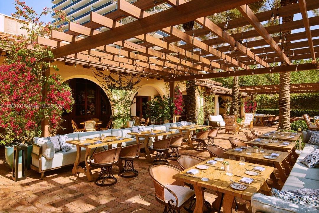 For Sale: $19,500,000 (6 beds, 6 baths, 7789 Square Feet)