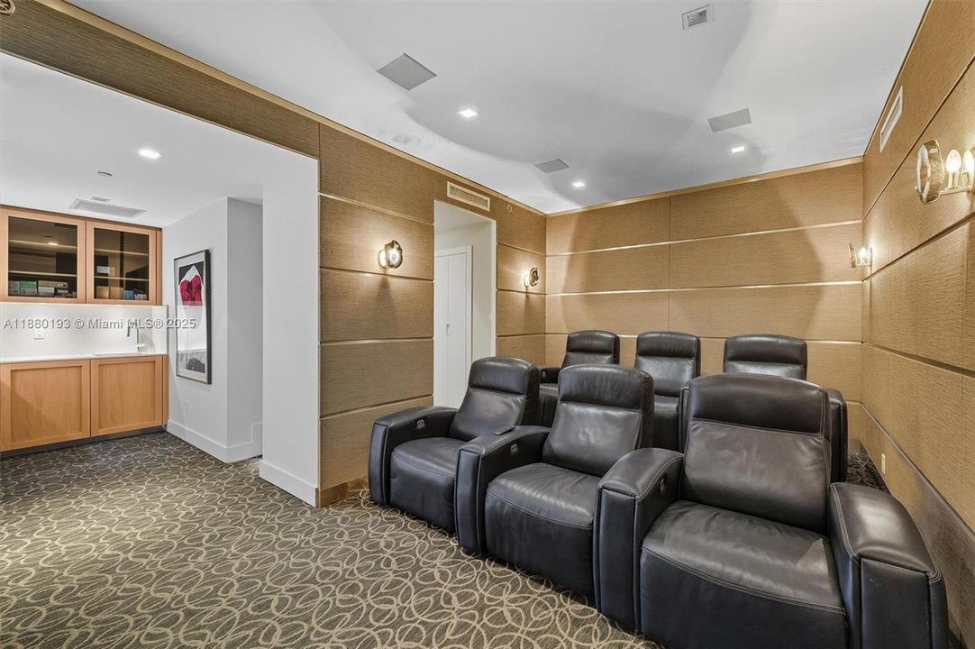 For Sale: $19,500,000 (6 beds, 6 baths, 7789 Square Feet)