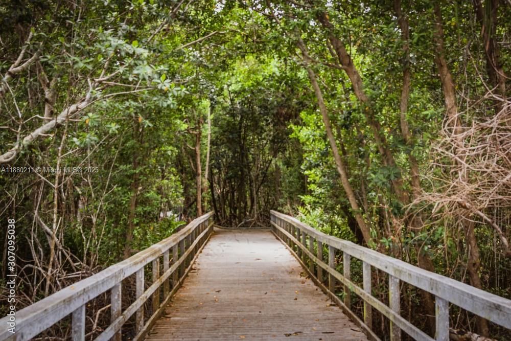 En Venta: $22,999 (0.26 acres)