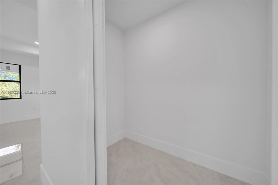 En Venta: $495,000 (4 camas, 3 baños, 0 Pies cuadrados)