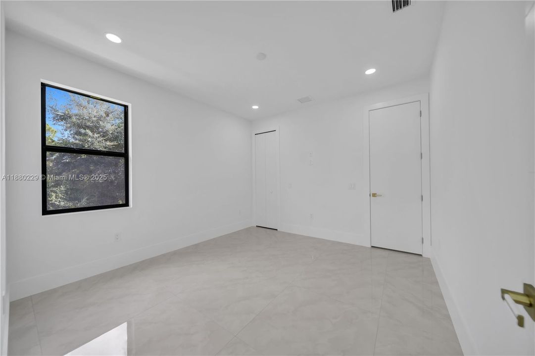 En Venta: $495,000 (4 camas, 3 baños, 0 Pies cuadrados)