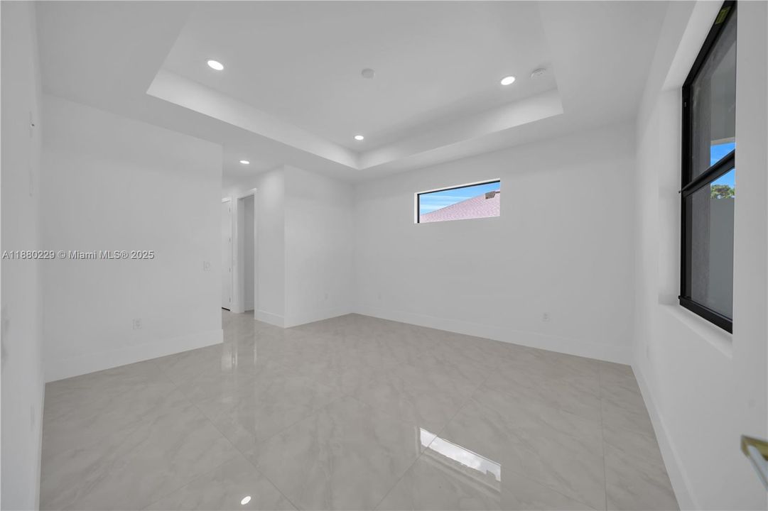 En Venta: $495,000 (4 camas, 3 baños, 0 Pies cuadrados)