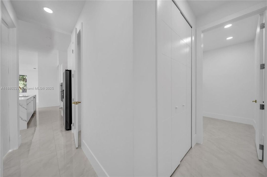 En Venta: $495,000 (4 camas, 3 baños, 0 Pies cuadrados)