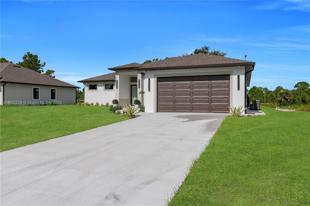 En Venta: $495,000 (4 camas, 3 baños, 0 Pies cuadrados)