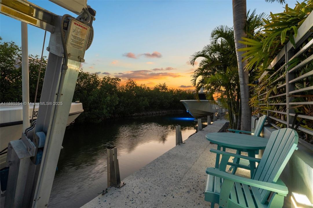 En Venta: $3,795,000 (5 camas, 5 baños, 3398 Pies cuadrados)