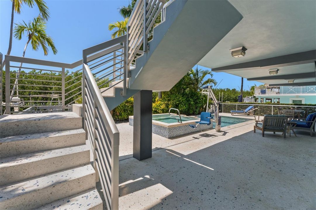 En Venta: $3,795,000 (5 camas, 5 baños, 3398 Pies cuadrados)