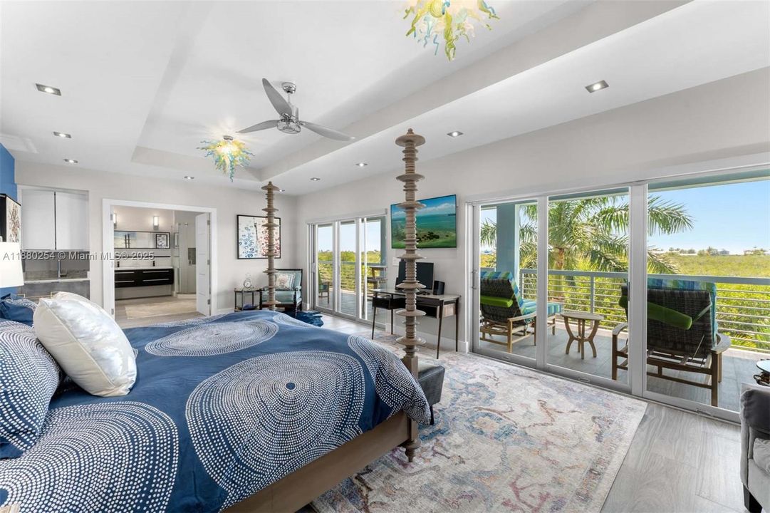 En Venta: $3,795,000 (5 camas, 5 baños, 3398 Pies cuadrados)