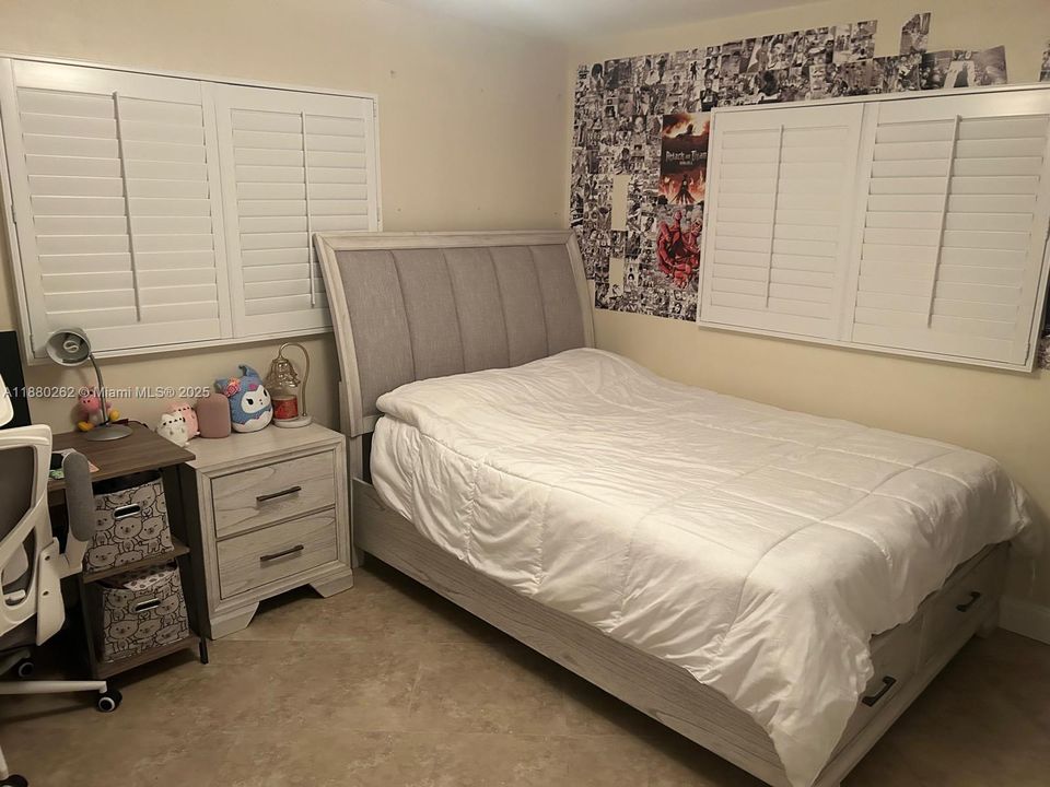 出租: $3,995 (4 贝兹, 2 浴室, 2024 平方英尺)