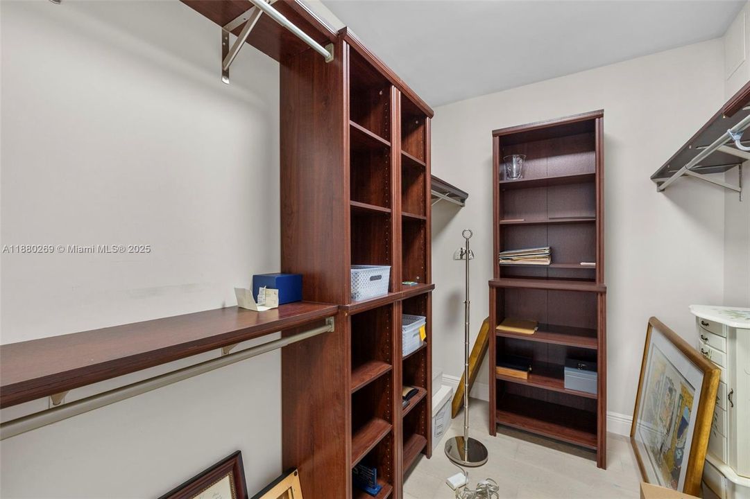 Active With Contract: $875,000 (2 beds, 2 baths, 2210 Square Feet)