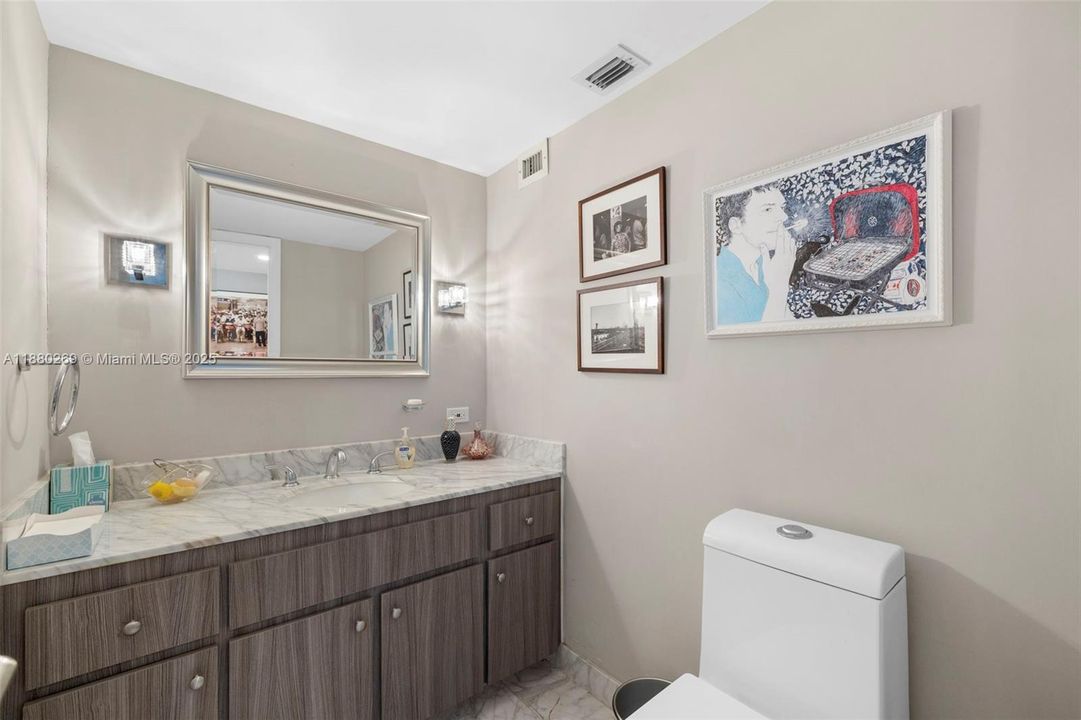 Active With Contract: $875,000 (2 beds, 2 baths, 2210 Square Feet)