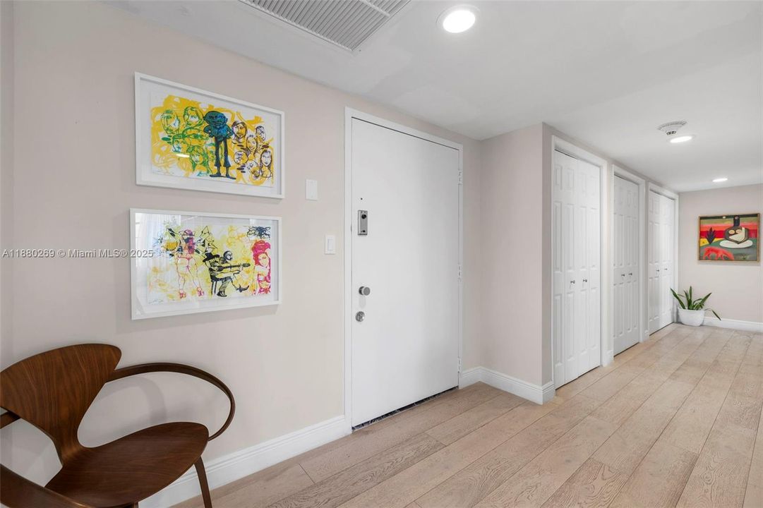 Active With Contract: $875,000 (2 beds, 2 baths, 2210 Square Feet)