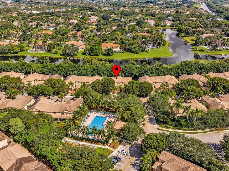 待售: $425,000 (2 贝兹, 1 浴室, 1437 平方英尺)