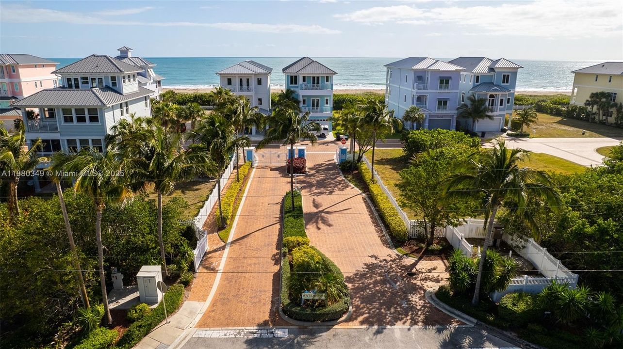 待售: $870,000 (0.12 acres)