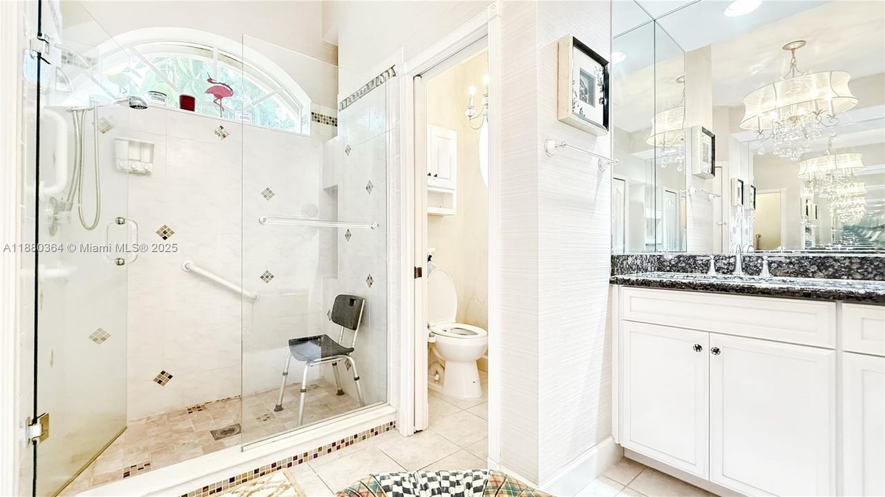 En Venta: $900,000 (4 camas, 3 baños, 2503 Pies cuadrados)