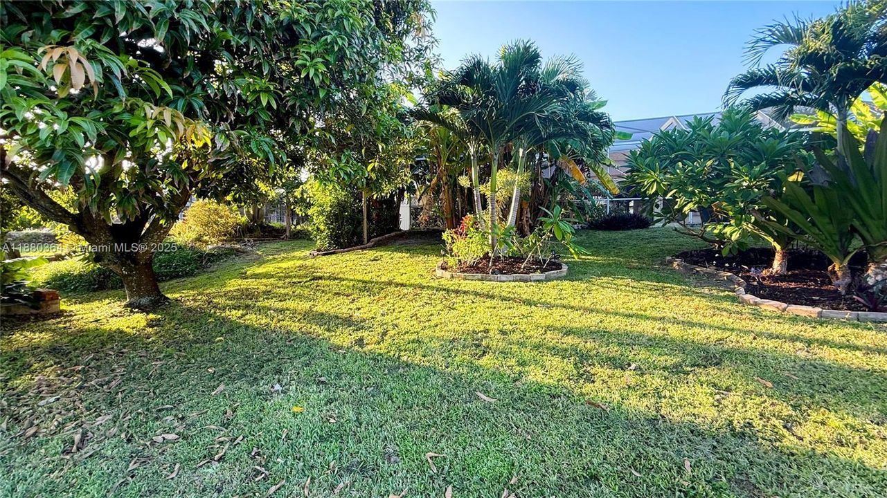 En Venta: $900,000 (4 camas, 3 baños, 2503 Pies cuadrados)