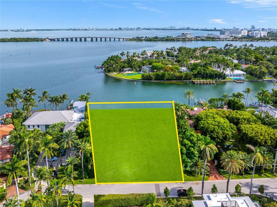 Recently Sold: $37,500,000 (7 beds, 7 baths, 6860 Square Feet)