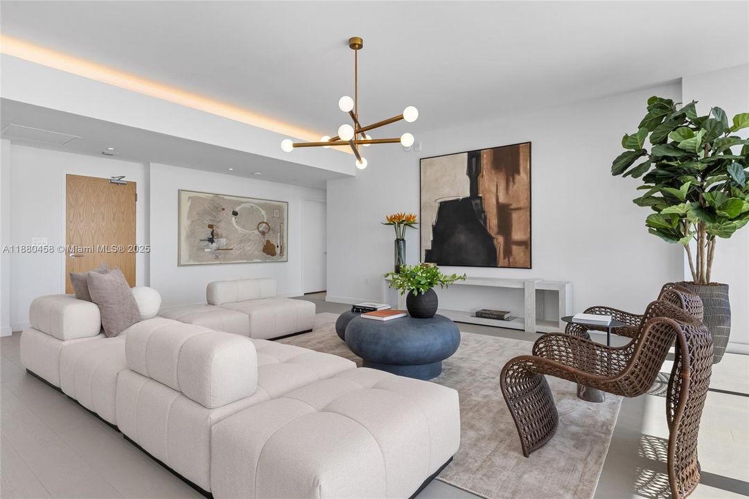 For Sale: $6,590,000 (3 beds, 3 baths, 2930 Square Feet)