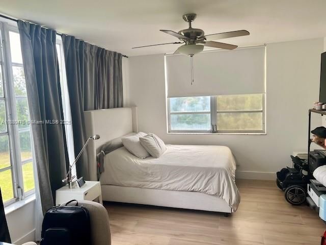 Под контрактом: $2,400 (3 спален, 2 ванн, 1390 Квадратных фут)