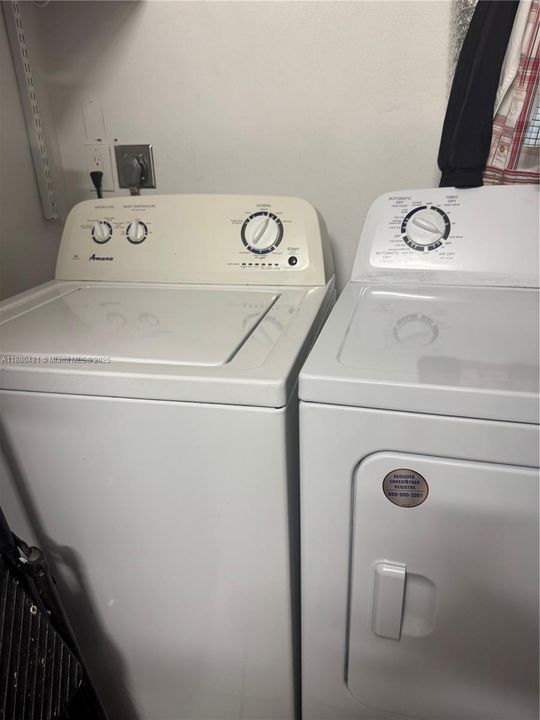 Vendido Recientemente: $210,000 (2 camas, 2 baños, 1120 Pies cuadrados)