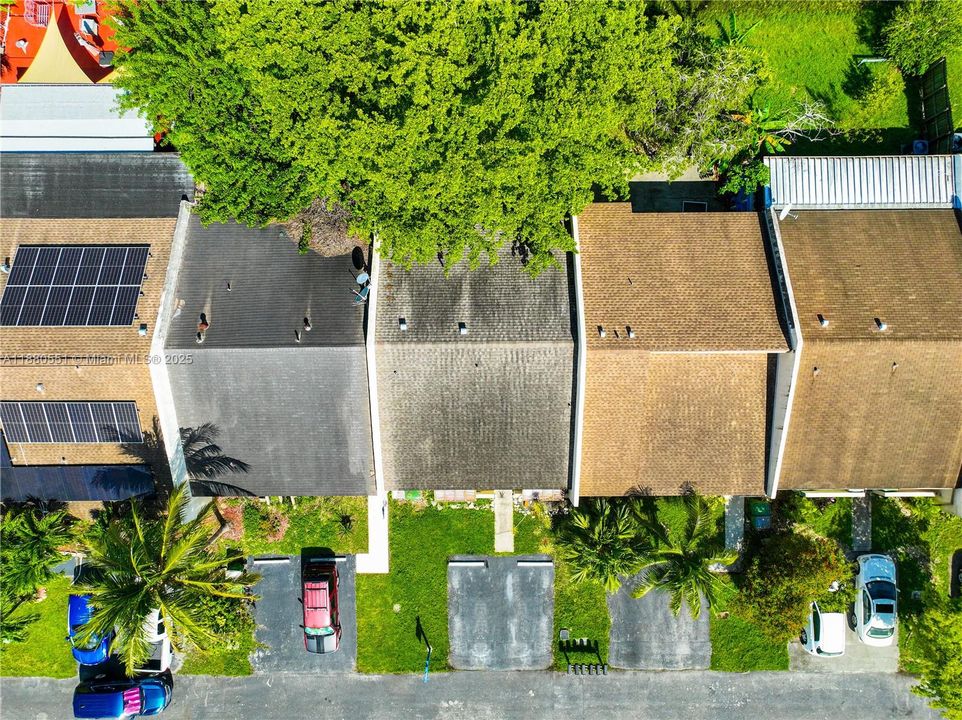 Active With Contract: $245,000 (2 beds, 2 baths, 1120 Square Feet)