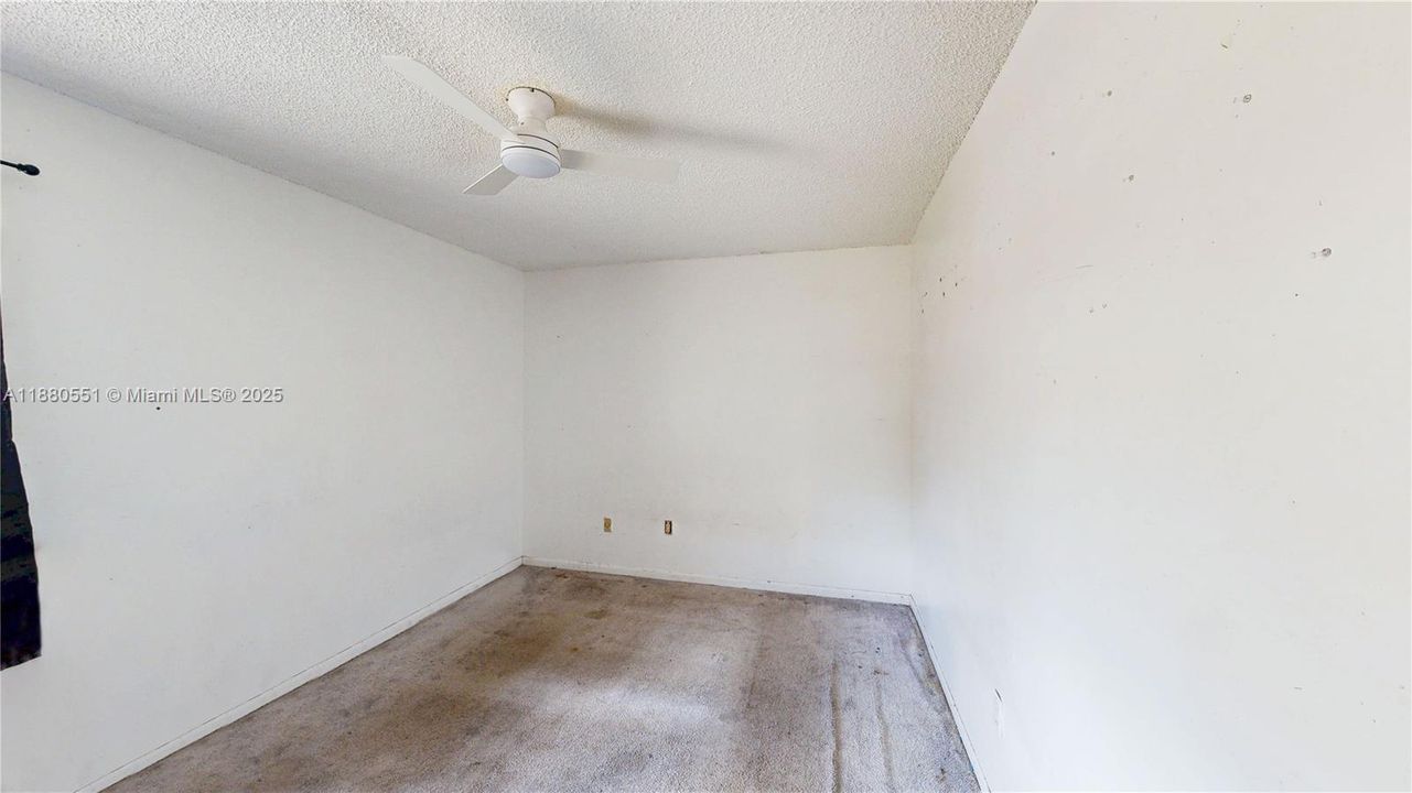 Active With Contract: $245,000 (2 beds, 2 baths, 1120 Square Feet)