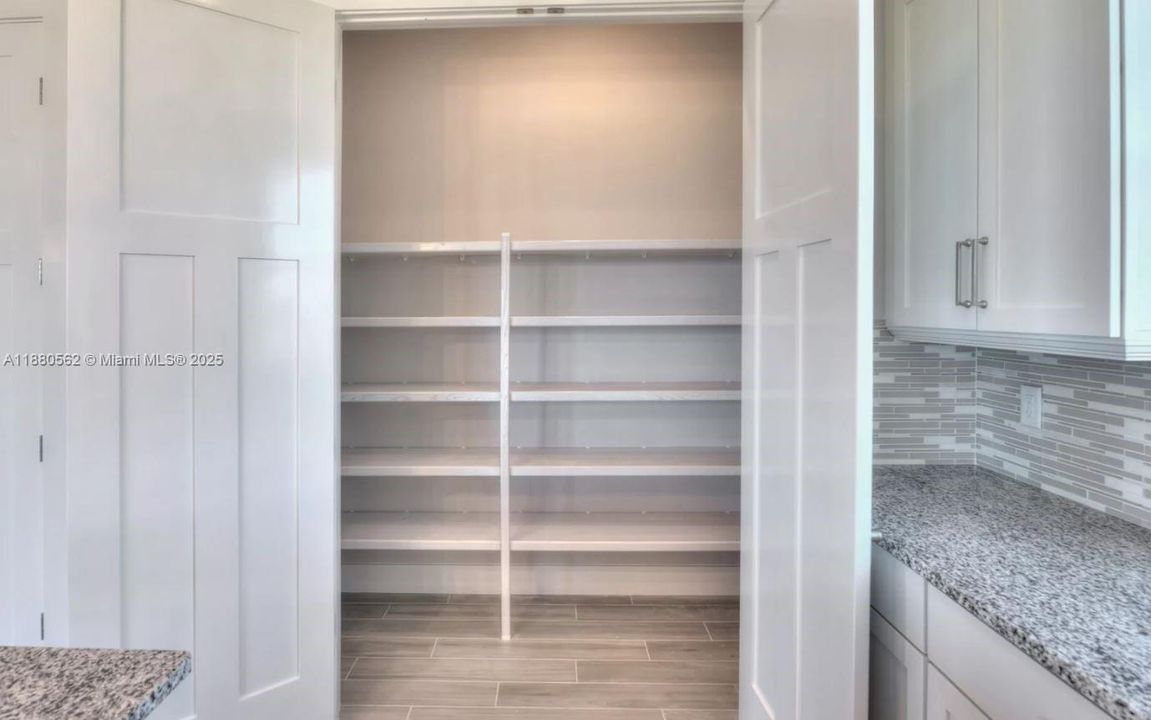 For Sale: $1,324,999 (2 beds, 2 baths, 0 Square Feet)