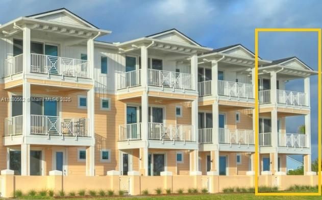 For Sale: $1,324,999 (2 beds, 2 baths, 0 Square Feet)