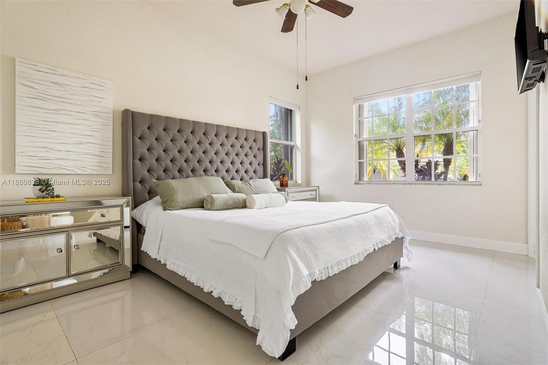 Secondary primary suite