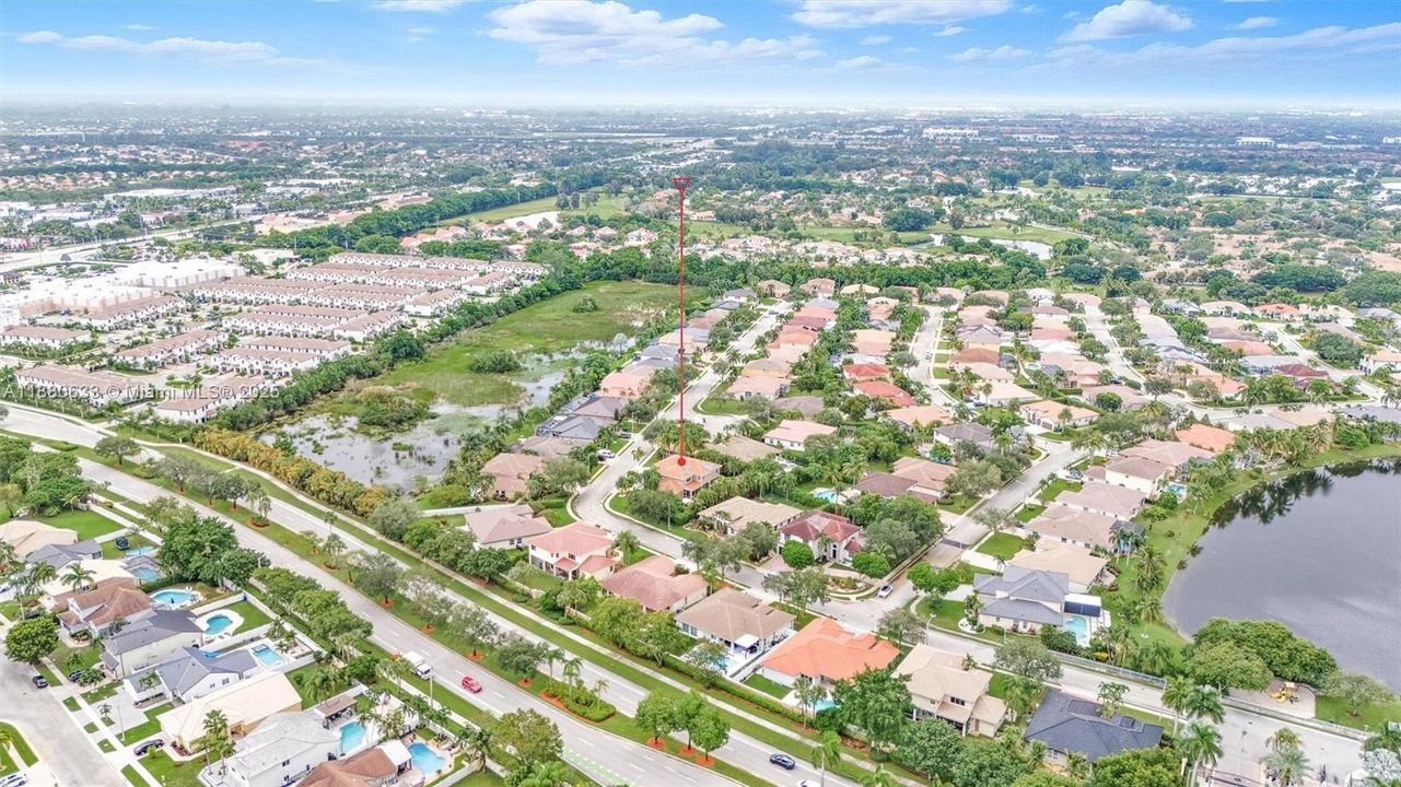 最近售出: $1,449,000 (5 贝兹, 4 浴室, 3719 平方英尺)