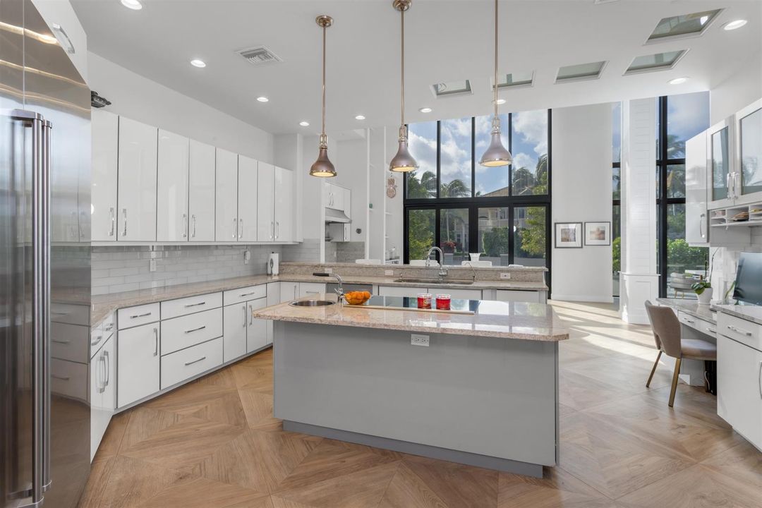 KITCHEN_LEFT