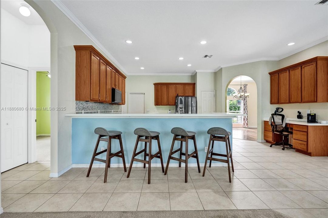 Active With Contract: $499,900 (4 beds, 3 baths, 2409 Square Feet)